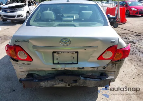 2010 Toyota Corolla Le z USA, uszkodzony, nr VIN 2T1BU4EE3AC483225